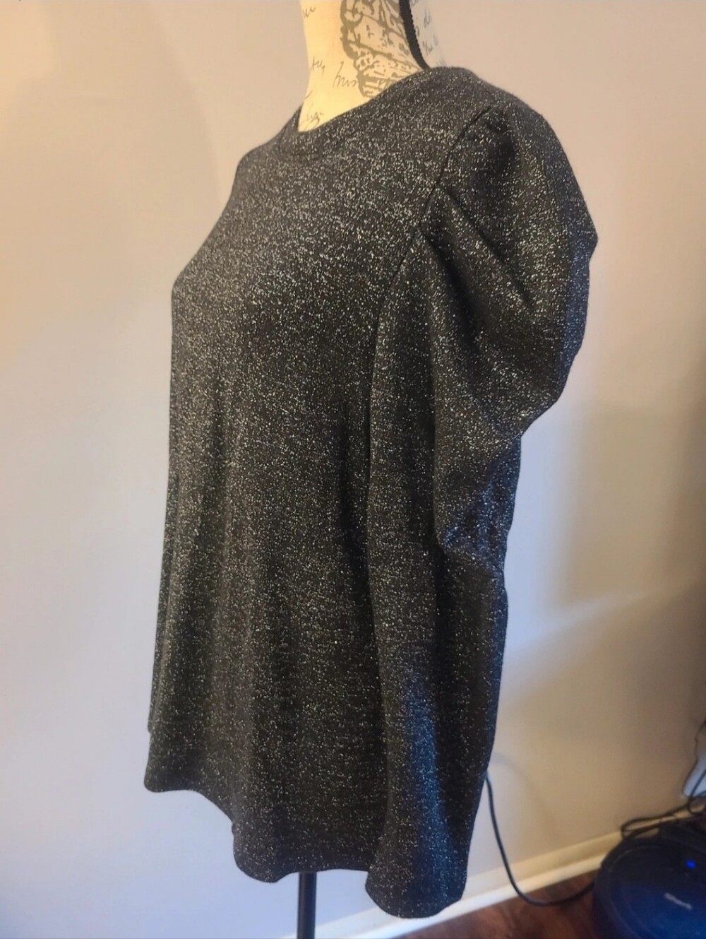 CeCe Black Metallic Shimmer Top 1X